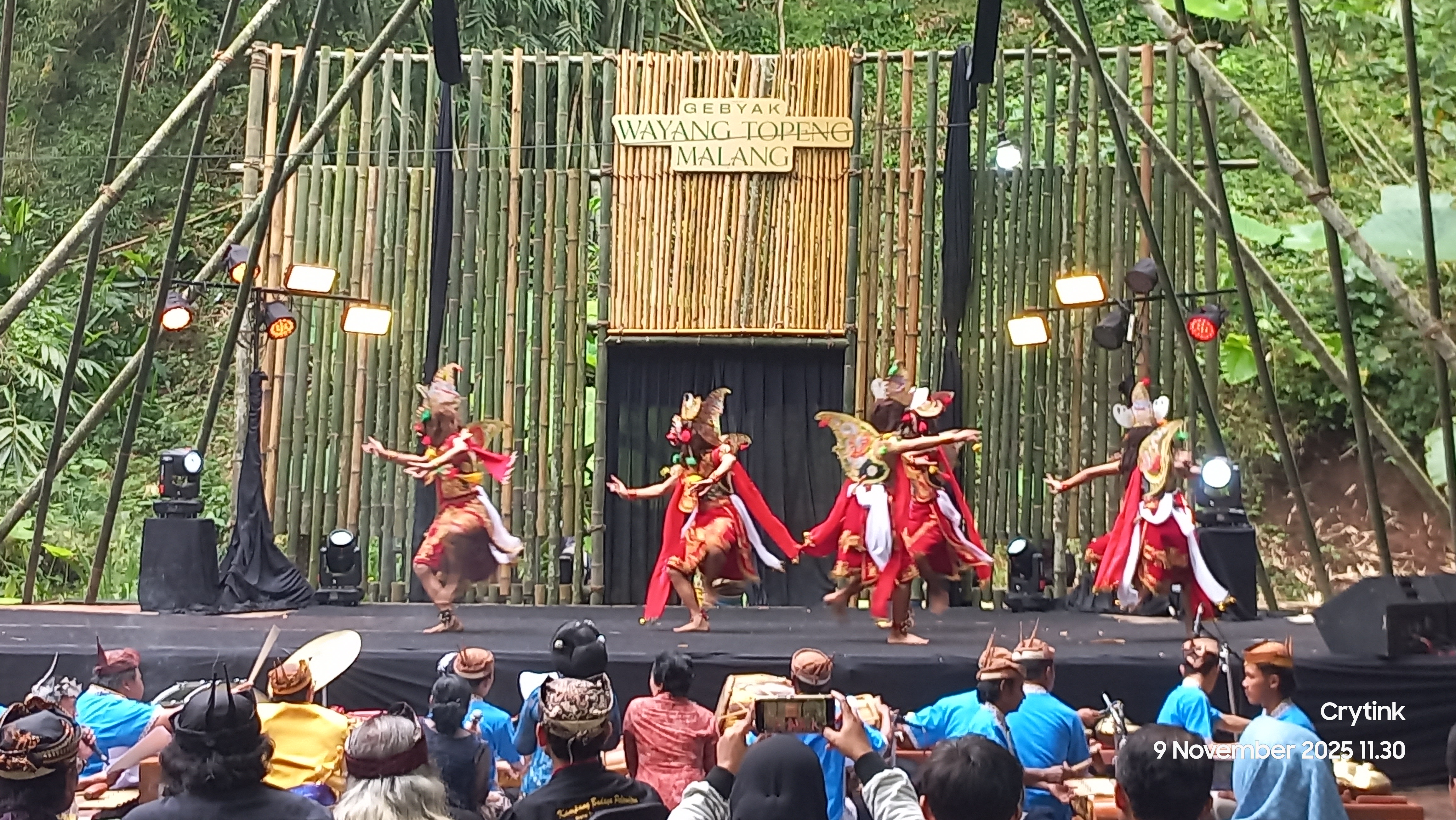 Penutupan Gebyak Wayang Topeng Malangan 2025 sebagai Puncak Kemegahan Seni Tradisi di Boonpring